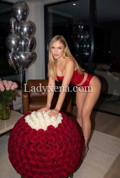 Criistiina - escort Lyon