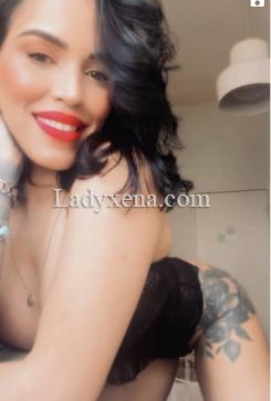 bellakaroll - escort Courbevoie