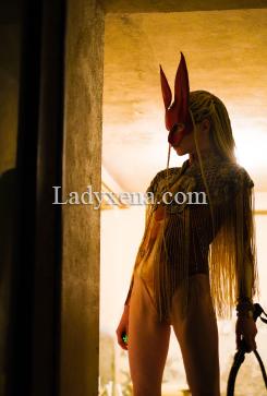 madametoska - escort Paris 11eme