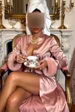 aalba - escort Paris 7eme