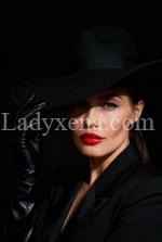 DominaLUX - escort Paris 17eme