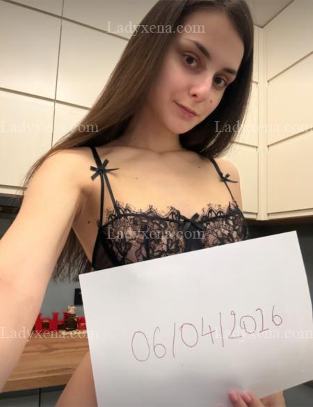 Laura_delice – Paris photo 4