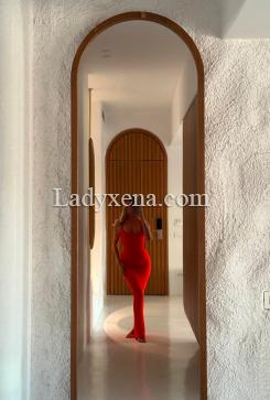 Ceerise - escort Montpellier