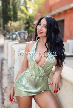 Kamilla - escort Paris 8eme