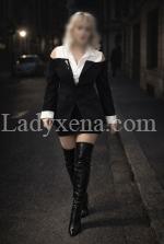 Julia038 - escort Lons  le sauner