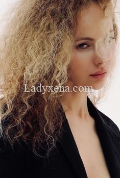 gloria - escort Paris 16eme