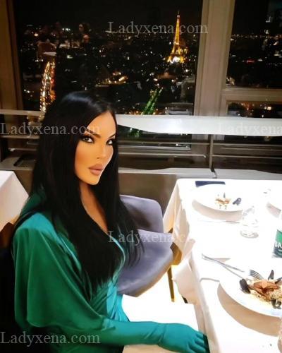 Chicholina – Paris photo 2