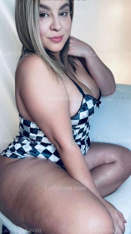 Elenavelvet – Paris photo 3