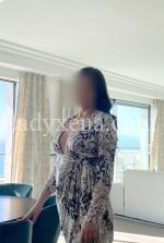 Zoedeb - escort Versailles